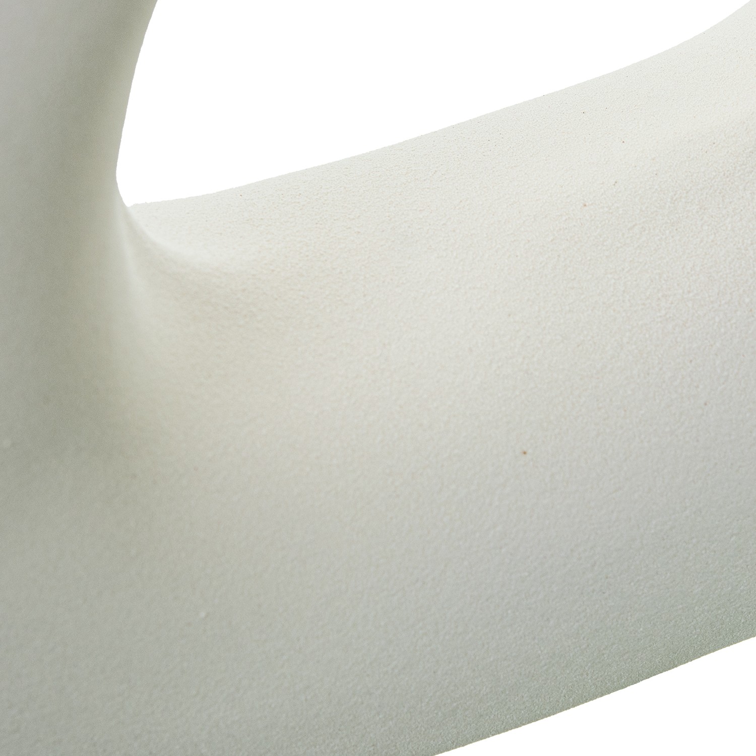 Ваза декоративная белая с отверстием