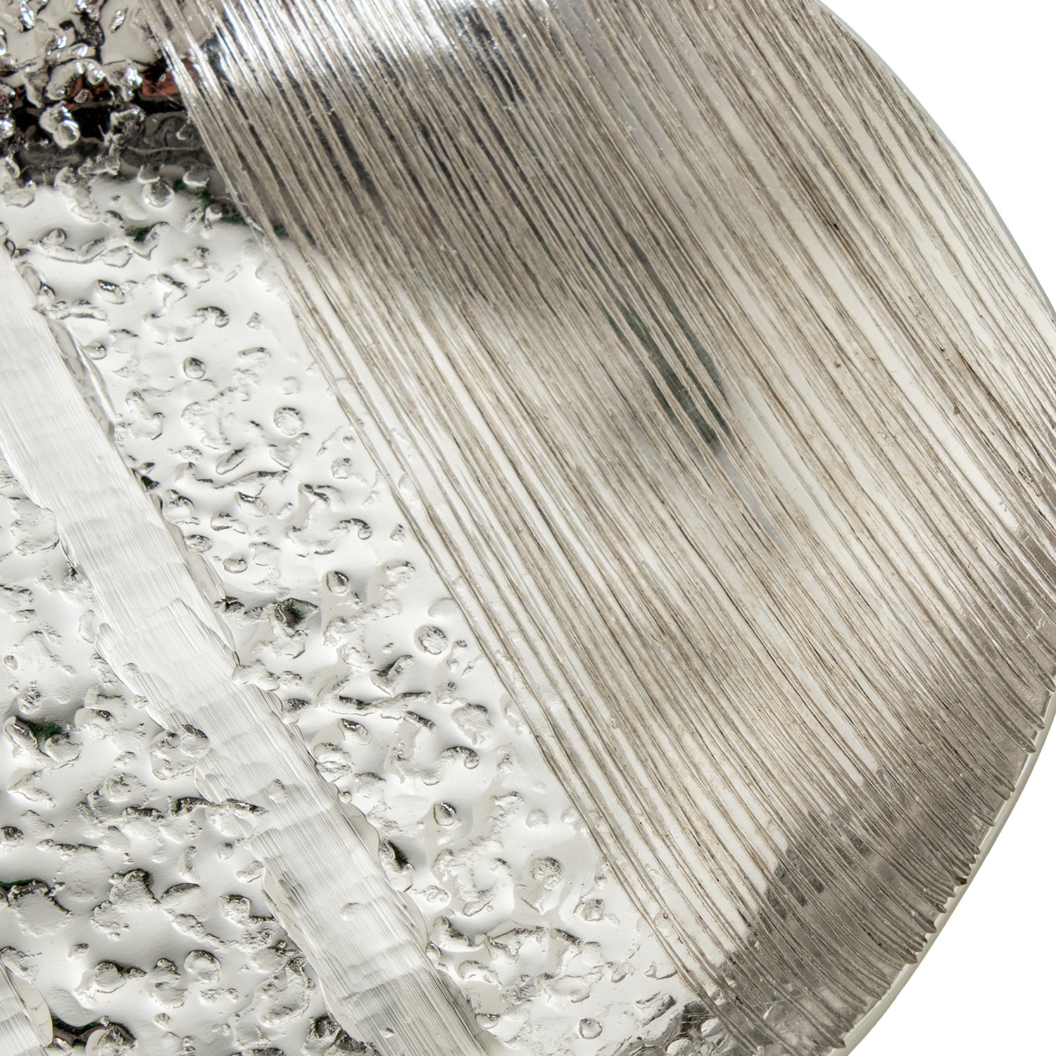 Подносы металлические 2 штуки