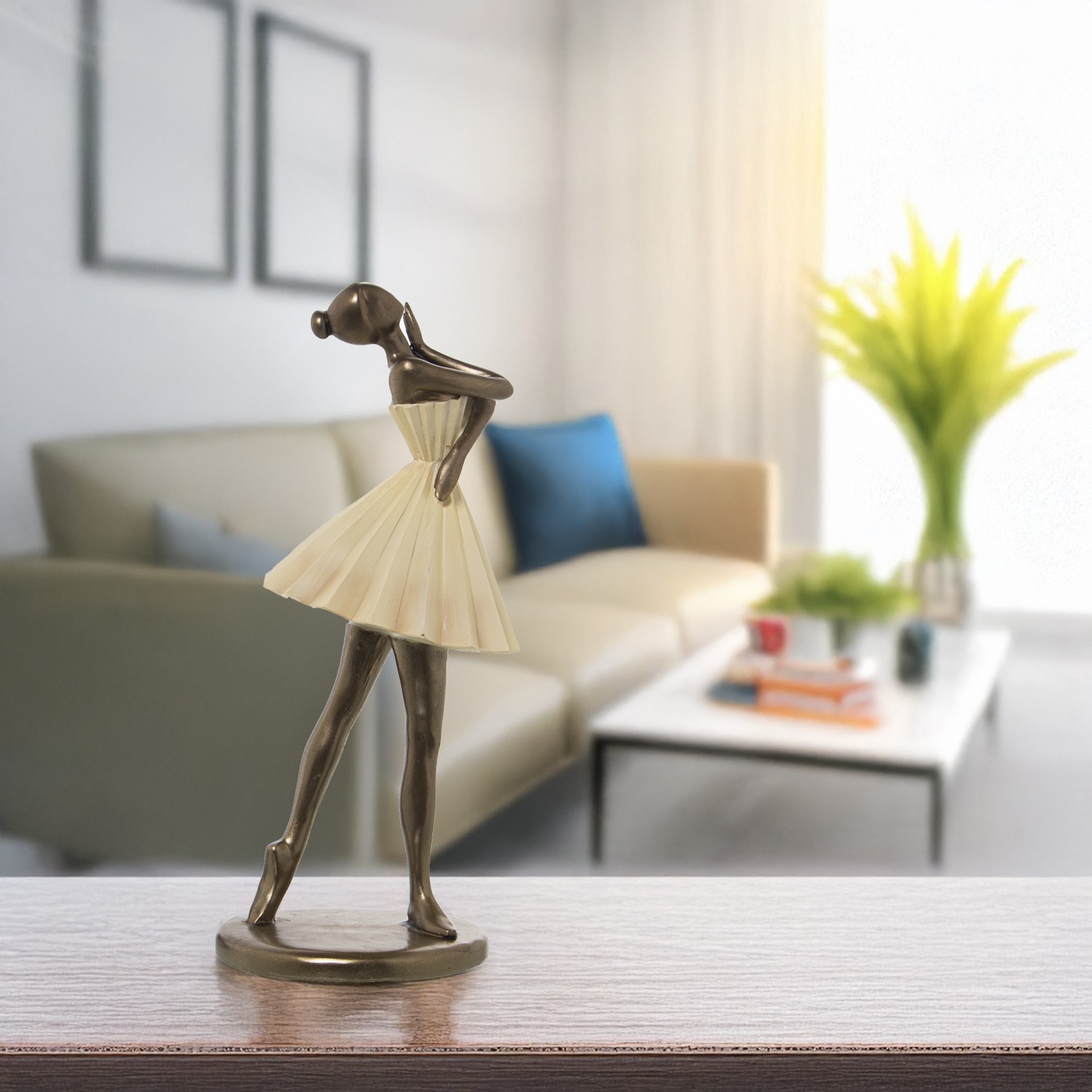 Статуэтка Балерина крем-золото