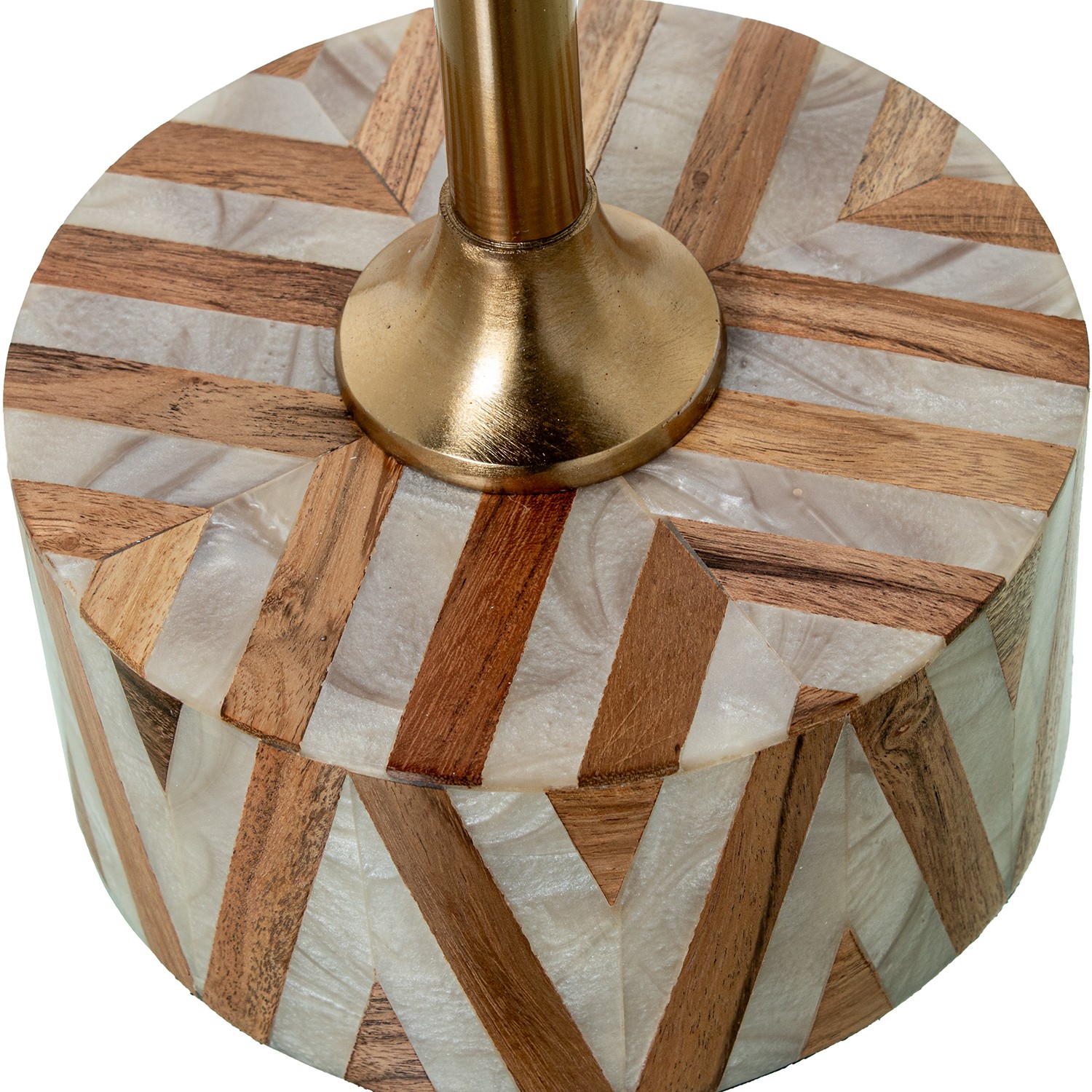 Столик журнальный с декором на столешнице 