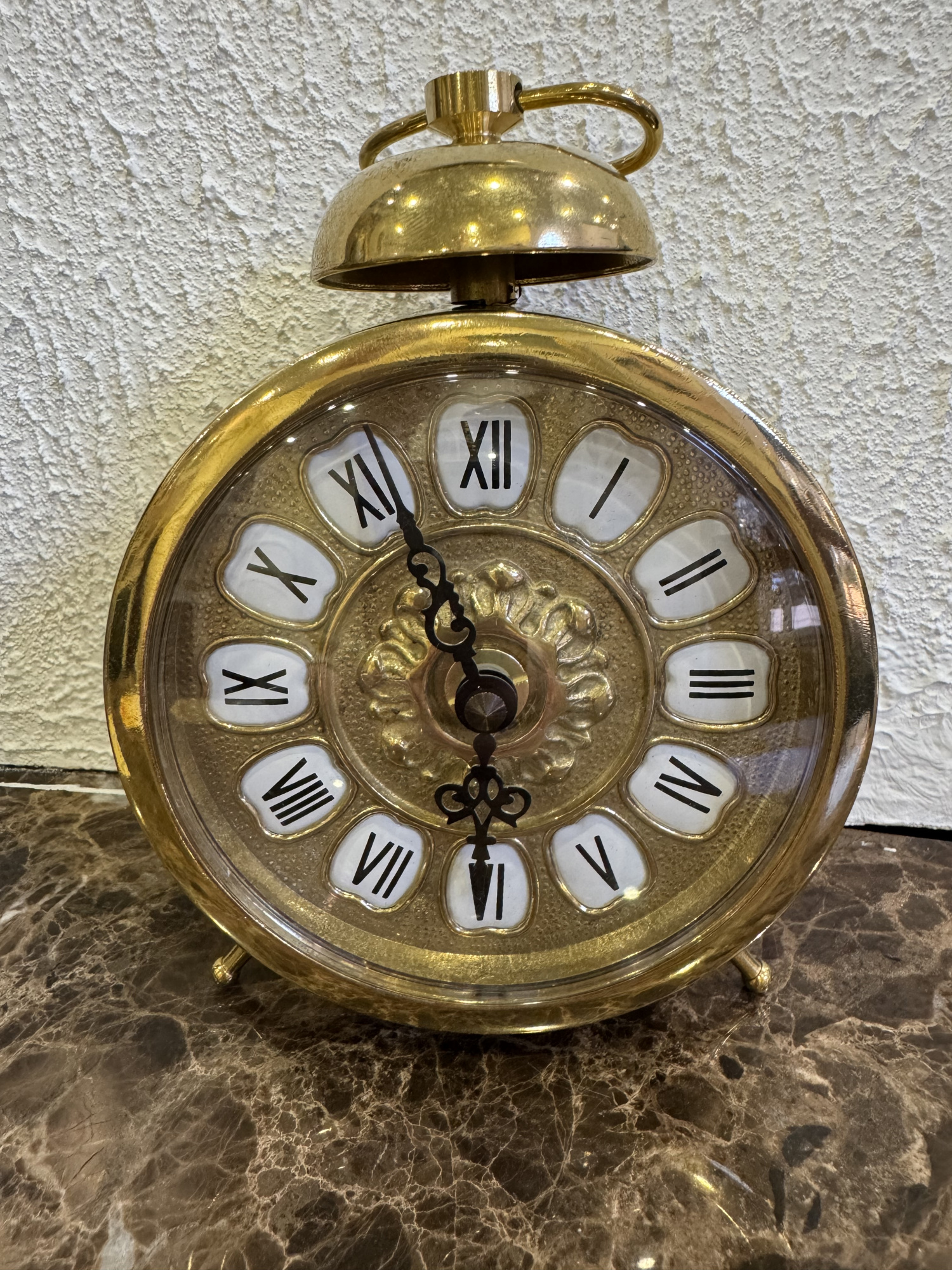 Часы настольные Будильник